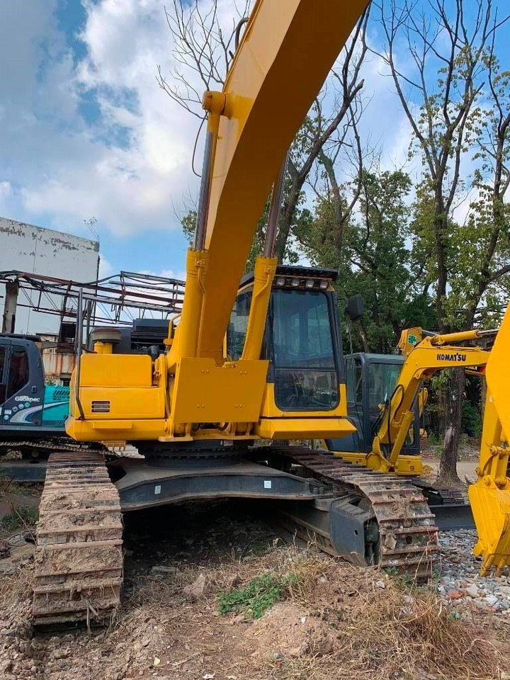 Komatsu PC 450 - حفارات زحافة: صور 3 Komatsu PC 450 - حفارات زحافة: صور 3