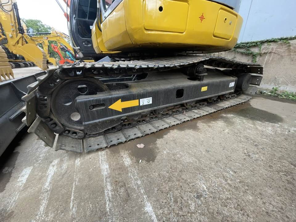 Komatsu PC78MR-6 - حفارة مصغرة: صور 3 Komatsu PC78MR-6 - حفارة مصغرة: صور 3