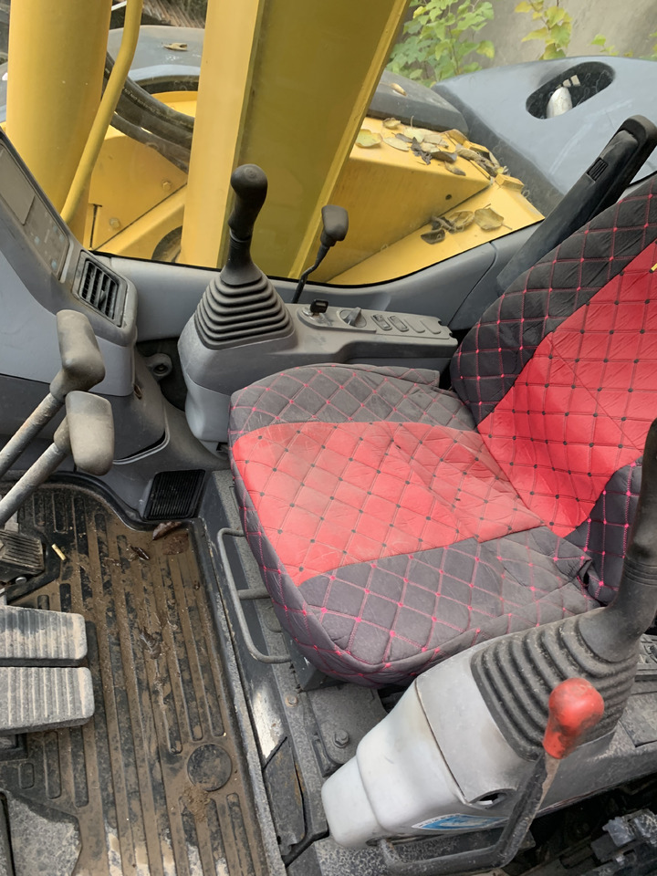 Komatsu PC78US-6 - حفارة: صور 2 Komatsu PC78US-6 - حفارة: صور 2