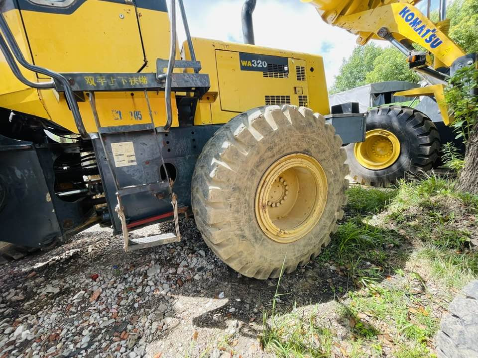 Komatsu WA320-8 - اللودر بعجل: صور 3 Komatsu WA320-8 - اللودر بعجل: صور 3