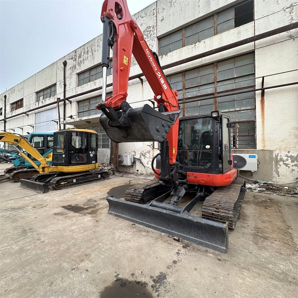 Kubota KX 163 - حفارات زحافة: صور 2 Kubota KX 163 - حفارات زحافة: صور 2