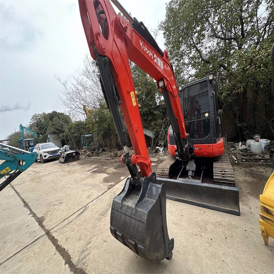 Kubota KX 163 - حفارات زحافة: صور 4 Kubota KX 163 - حفارات زحافة: صور 4