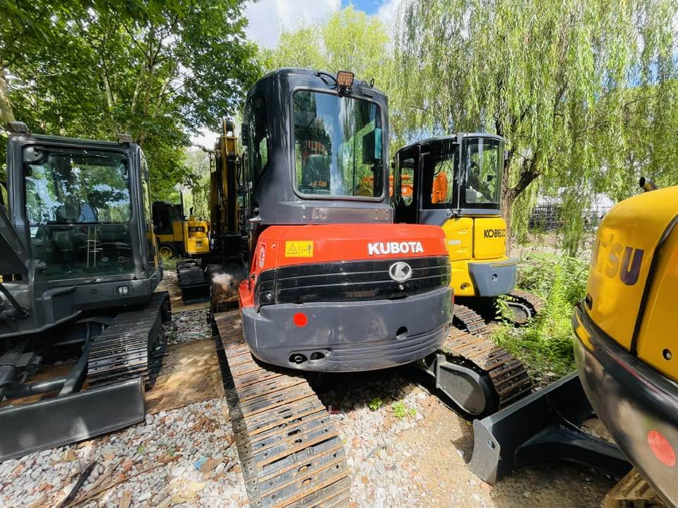 Kubota U55‑4 - حفارة مصغرة: صور 2 Kubota U55‑4 - حفارة مصغرة: صور 2