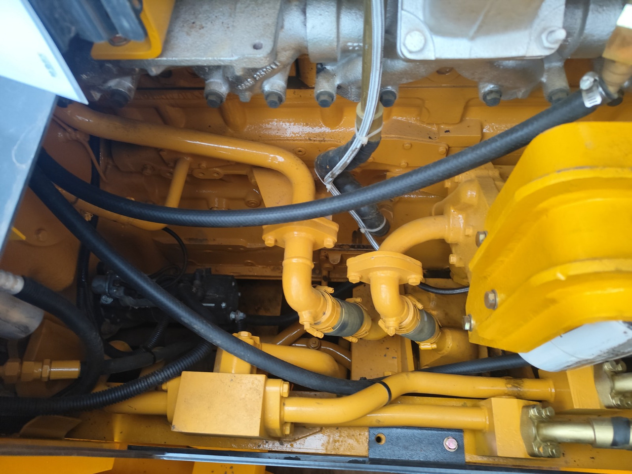 SHANTUI SD32 - بلدوزر: صور 5 SHANTUI SD32 - بلدوزر: صور 5