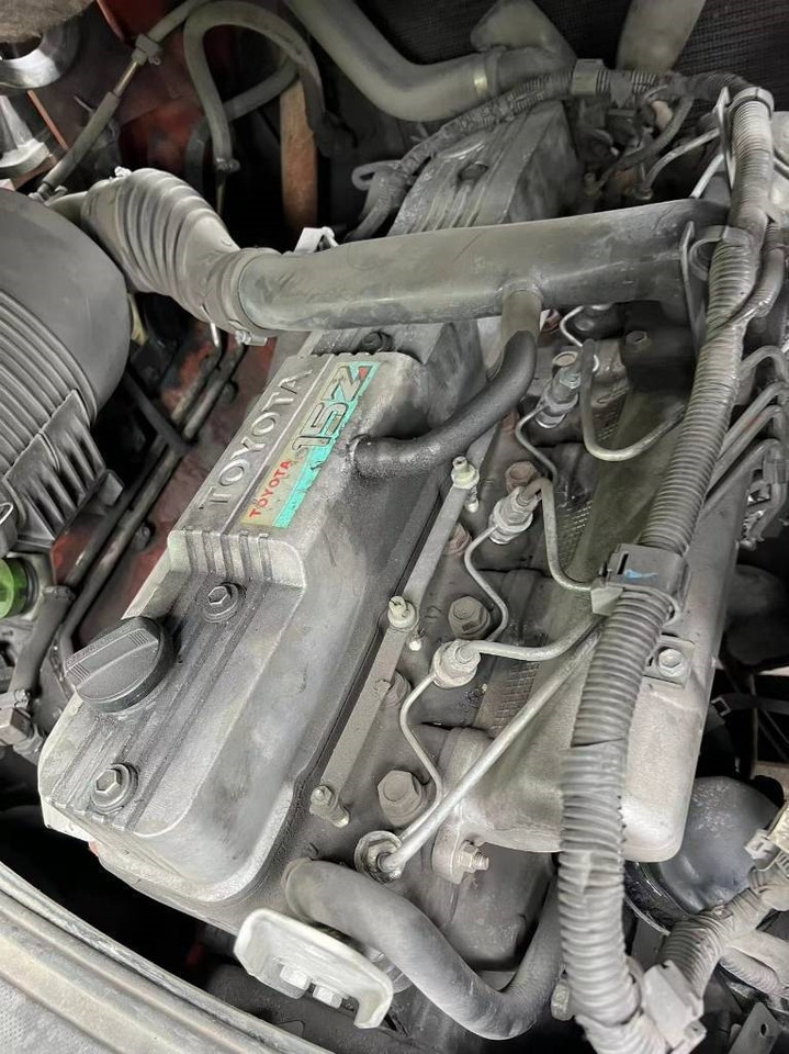Toyota 8FD50N - معدات المناولة: صور 5 Toyota 8FD50N - معدات المناولة: صور 5
