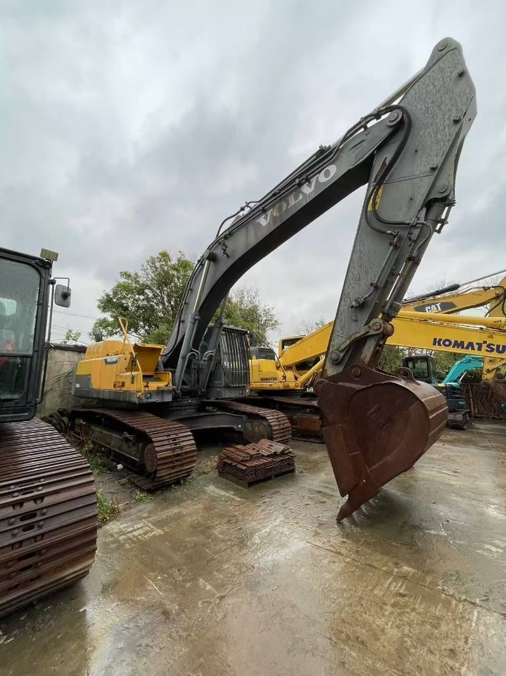Volvo EC 380 DL - حفارات زحافة: صور 1 Volvo EC 380 DL - حفارات زحافة: صور 1