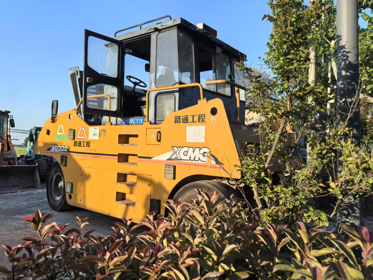 XCMG XP302 - مدحلة الأسفلت: صور 2 XCMG XP302 - مدحلة الأسفلت: صور 2