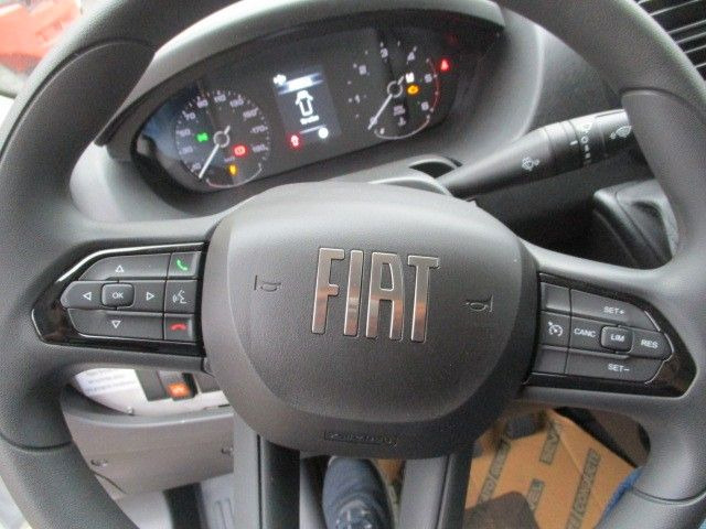 Fiat Ducato - الشاحنات الصغيرة المسطحة, الشاحنات الصغيرة كابينة مزدوجة: صور 5 Fiat Ducato - الشاحنات الصغيرة المسطحة, الشاحنات الصغيرة كابينة مزدوجة: صور 5