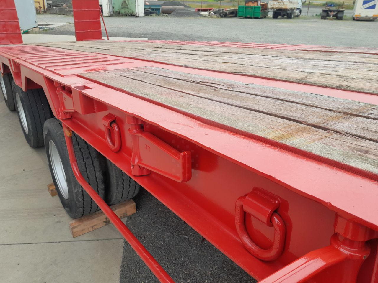 Louault 3 essieux centraux 31t500 basculent plant carrier / low loader Trailer - عربة مسطحة منخفضة مقطورة: صور 5 Louault 3 essieux centraux 31t500 basculent plant carrier / low loader Trailer - عربة مسطحة منخفضة مقطورة: صور 5