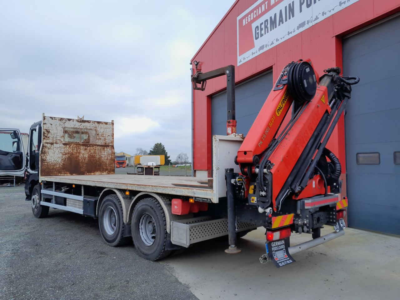 Renault C430 6x4 Standard platform Truck - شاحنات مسطحة, شاحنة كرين: صور 3 Renault C430 6x4 Standard platform Truck - شاحنات مسطحة, شاحنة كرين: صور 3
