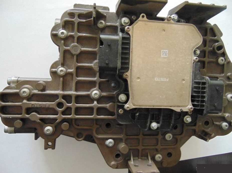 Mercedes-Benz Naprawa sterownik skrzyni biegów Mercedes Actros mp4 WABCO Naprawa sterownik skrzyni biegów Mercedes Actros mp4 - كتلة التحكم - شاحنة: صور 2 Mercedes-Benz Naprawa sterownik skrzyni biegów Mercedes Actros mp4 WABCO Naprawa sterownik skrzyni biegów Mercedes Actros mp4 - كتلة التحكم - شاحنة: صور 2