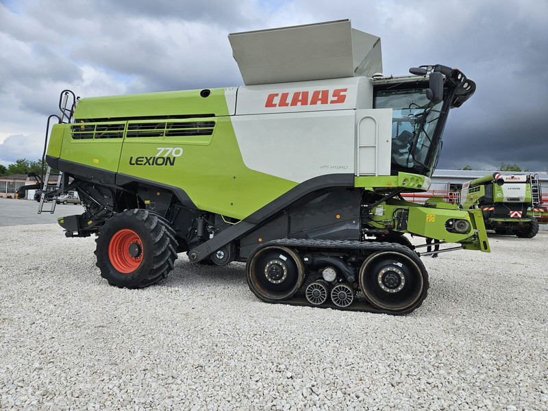 Claas Lexion 770 TT - حصادة شاملة: صور 2 Claas Lexion 770 TT - حصادة شاملة: صور 2