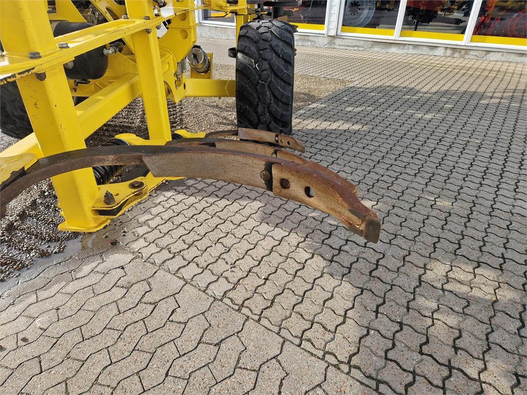 Bednar FENIX FO 6003 - الأمشاط الزراعية: صور 5 Bednar FENIX FO 6003 - الأمشاط الزراعية: صور 5