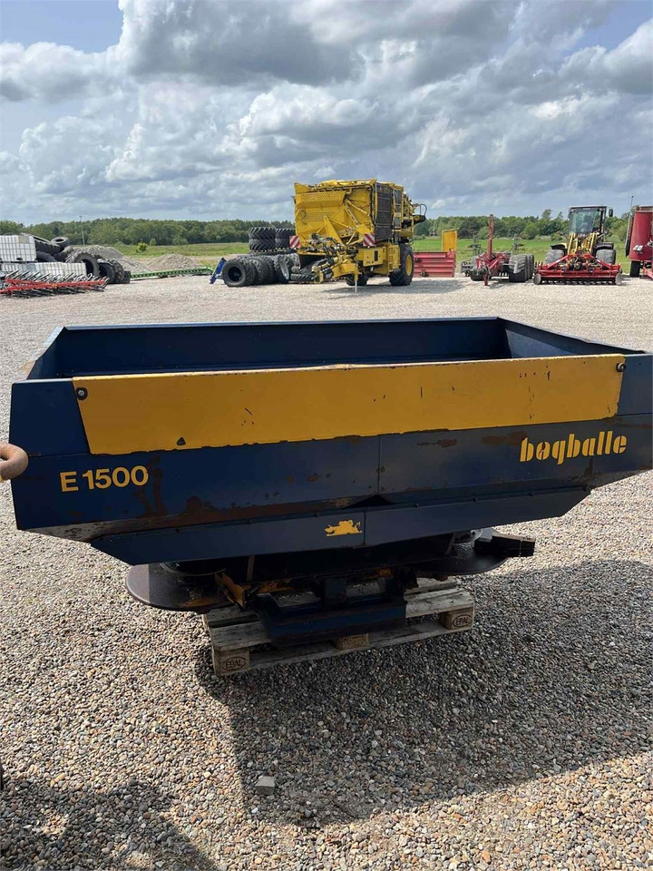 Bogballe E1500 - آلات الأسمدة: صور 3 Bogballe E1500 - آلات الأسمدة: صور 3