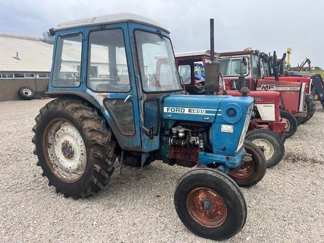 جرار Ford 4600: صور 1