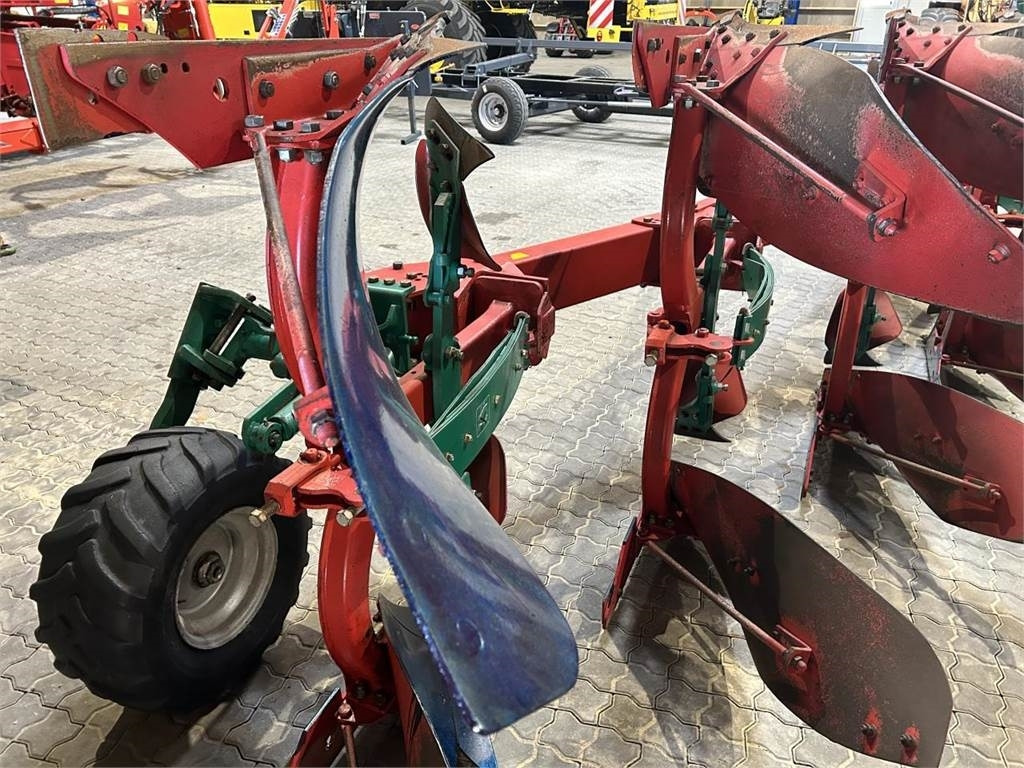 Kverneland ED 100-300-28 MED IP - محراث: صور 4 Kverneland ED 100-300-28 MED IP - محراث: صور 4