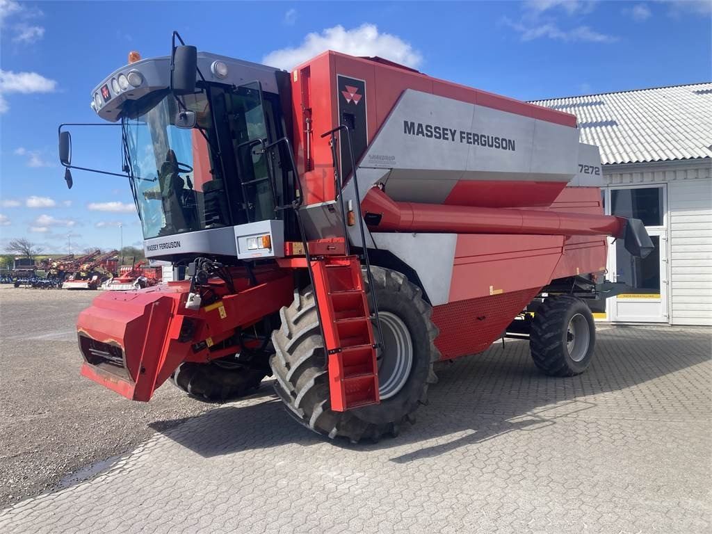 Massey Ferguson 7272 CERERA - حصادة شاملة: صور 5 Massey Ferguson 7272 CERERA - حصادة شاملة: صور 5