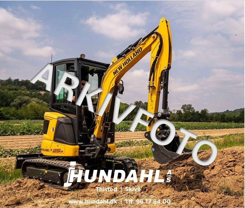 New Holland E22D CAB AG - حفارة مصغرة: صور 1 New Holland E22D CAB AG - حفارة مصغرة: صور 1