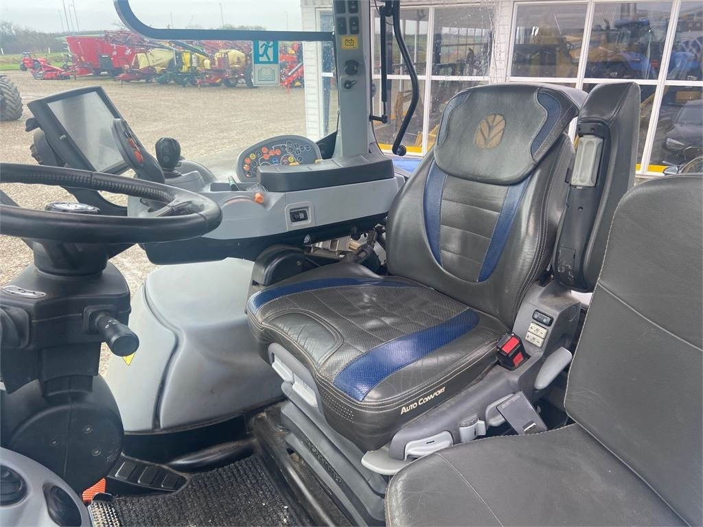 New Holland T7.315 AC - جرار: صور 5 New Holland T7.315 AC - جرار: صور 5