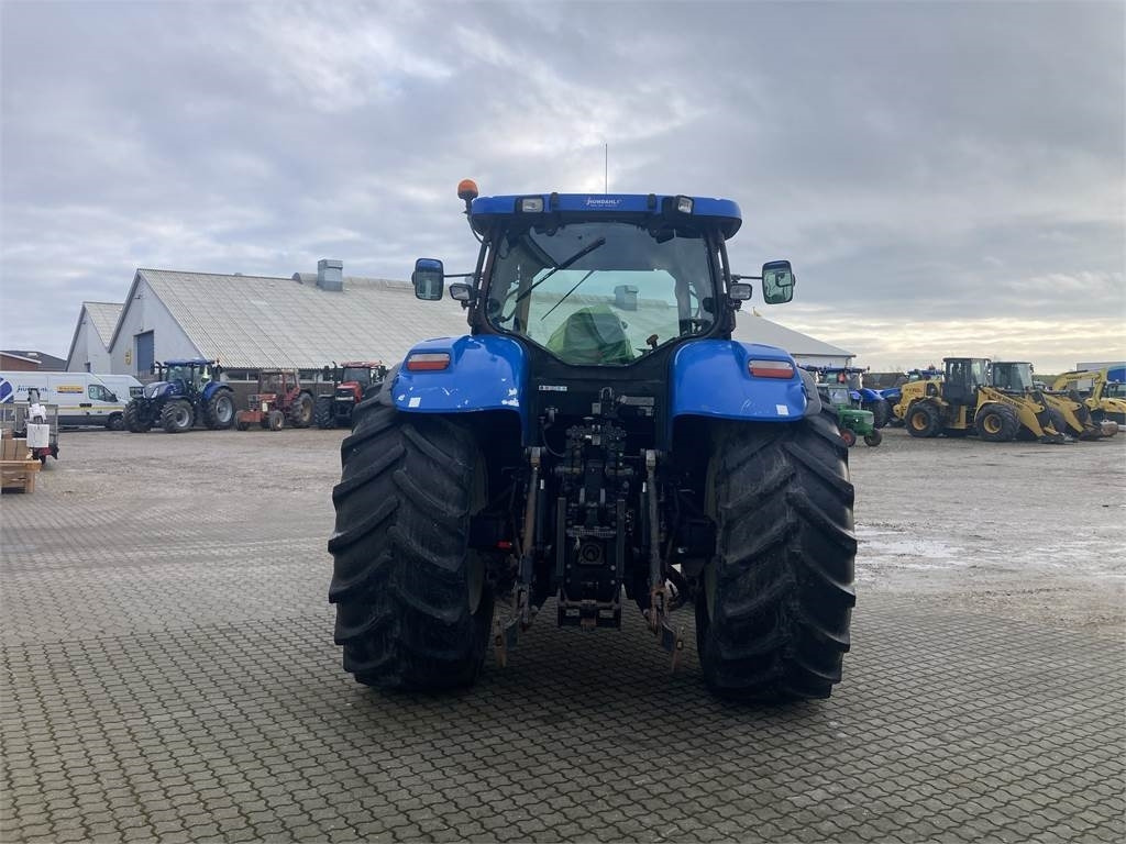New Holland T7050 - جرار: صور 4 New Holland T7050 - جرار: صور 4
