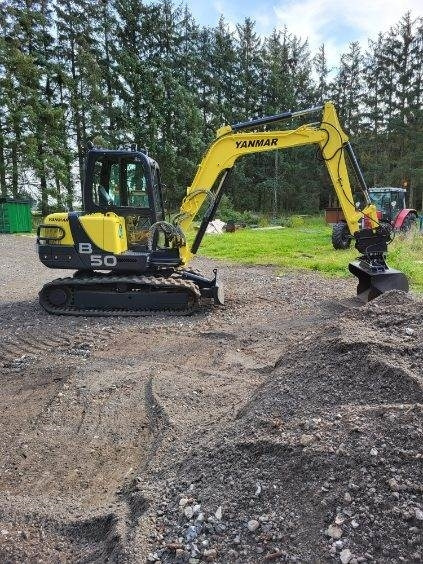Yanmar B50 - حفارة مصغرة: صور 4 Yanmar B50 - حفارة مصغرة: صور 4