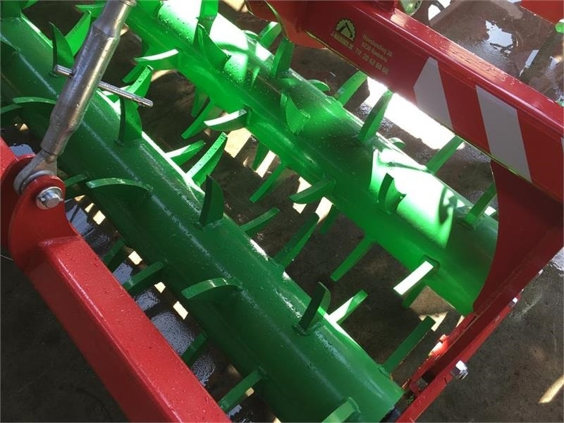 Agro-Tom - محراث تحت التربة: صور 5 Agro-Tom - محراث تحت التربة: صور 5