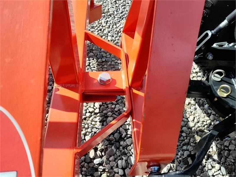 - - - BOXER AGRI - ال معدات حراثه: صور 5 - - - BOXER AGRI - ال معدات حراثه: صور 5