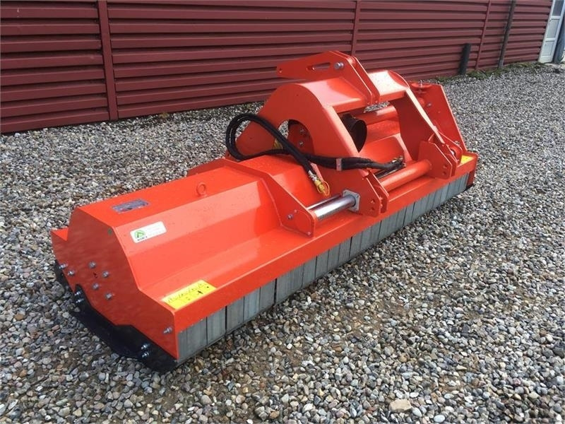 Boxer AG 2800 front og bagmonteret - التقطيع جزازة: صور 2 Boxer AG 2800 front og bagmonteret - التقطيع جزازة: صور 2