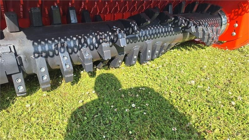 Boxer Agri Bm220 super Fabriks ny - ماكينات قطع الحشائش الغابات: صور 4 Boxer Agri Bm220 super Fabriks ny - ماكينات قطع الحشائش الغابات: صور 4