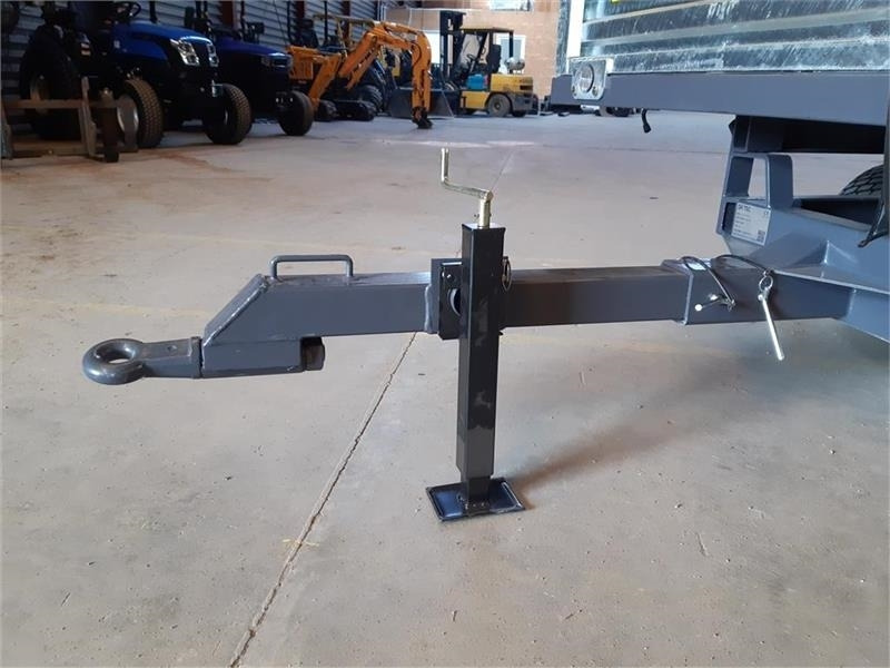 Dk-Tec 2 tons - سيارة بلدية: صور 5 Dk-Tec 2 tons - سيارة بلدية: صور 5