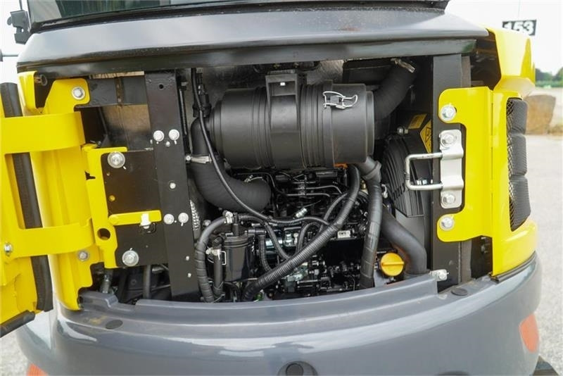 حفارة مصغرة Eurotrac HE26-SR: صور 8