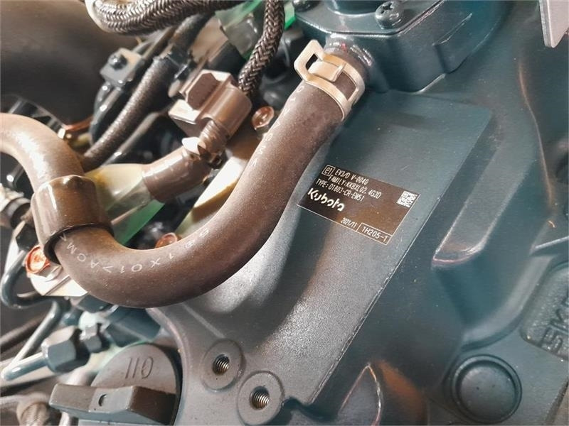 Eurotrac W12 - لودر مفصلي صغير: صور 5 Eurotrac W12 - لودر مفصلي صغير: صور 5