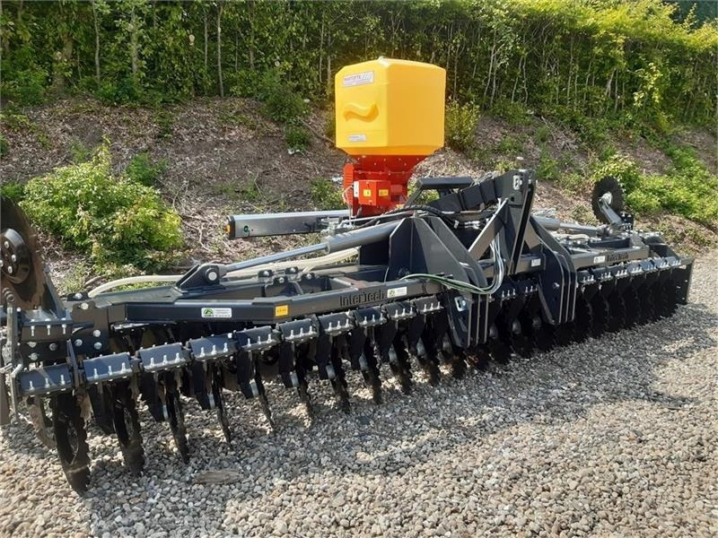 Inter-Tech disc harve med frø udstyr - قرص مسلفة: صور 2 Inter-Tech disc harve med frø udstyr - قرص مسلفة: صور 2