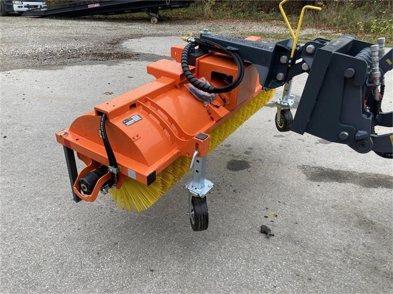 - - - J-Maskiner 180  - مكنسة: صور 1 - - - J-Maskiner 180  - مكنسة: صور 1