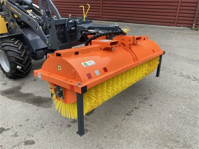 - - - J-Maskiner 180  - مكنسة: صور 3 - - - J-Maskiner 180  - مكنسة: صور 3