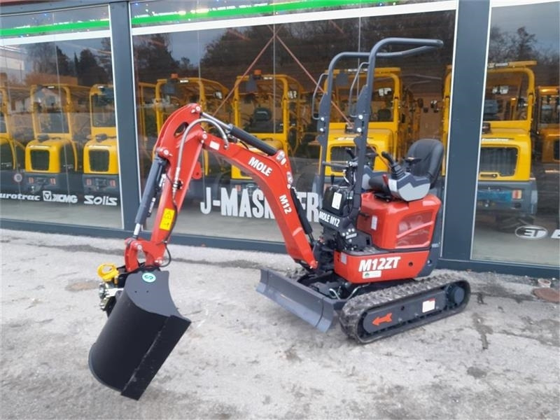 Mole M12 1250 kg graver - حفارة مصغرة: صور 1 Mole M12 1250 kg graver - حفارة مصغرة: صور 1