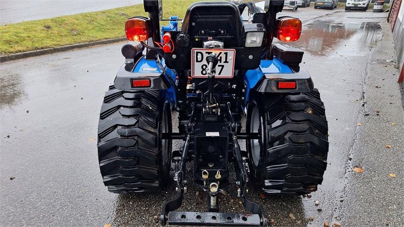 Solis 26 - جرارات البلدية: صور 4 Solis 26 - جرارات البلدية: صور 4