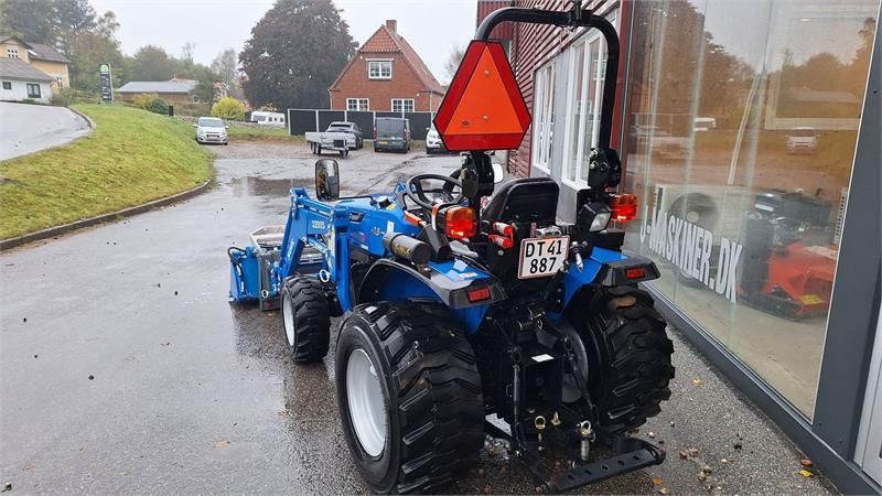 Solis 26 - جرارات البلدية: صور 3 Solis 26 - جرارات البلدية: صور 3