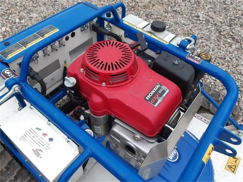 X-rot 70 cm med Honda GXV390 hybrid - جزازة المروج: صور 3 X-rot 70 cm med Honda GXV390 hybrid - جزازة المروج: صور 3