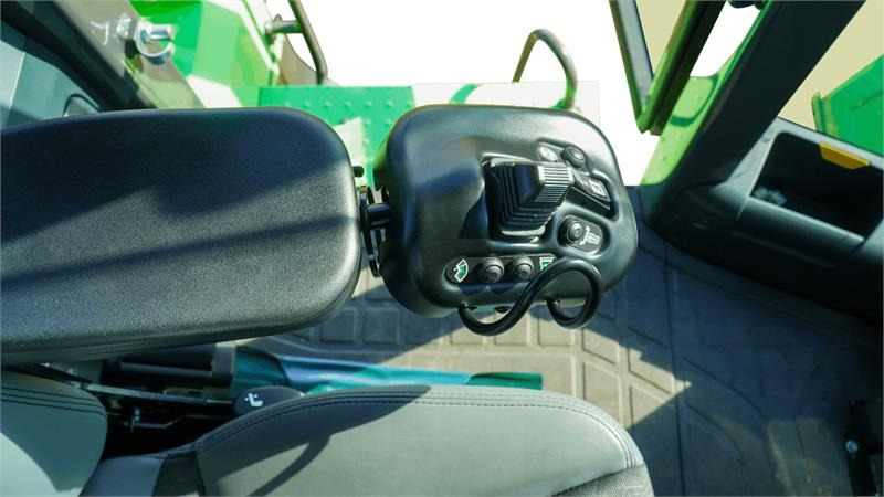 XCMG XC968-EV ELEKTRISK - اللودر بعجل: صور 2 XCMG XC968-EV ELEKTRISK - اللودر بعجل: صور 2