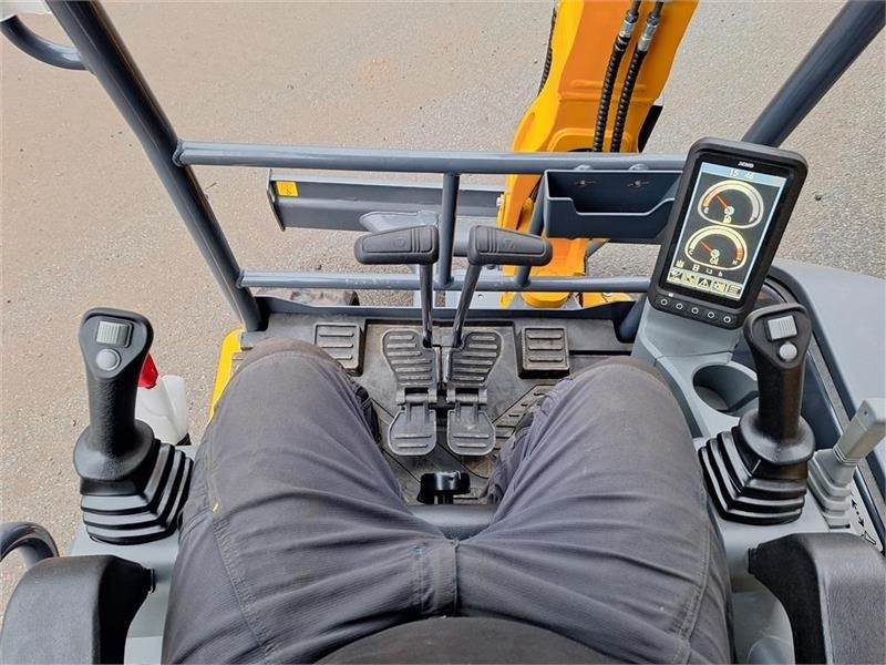 حفارة مصغرة XCMG Xe27e U/KABINE: صور 9 حفارة مصغرة XCMG Xe27e U/KABINE: صور 9