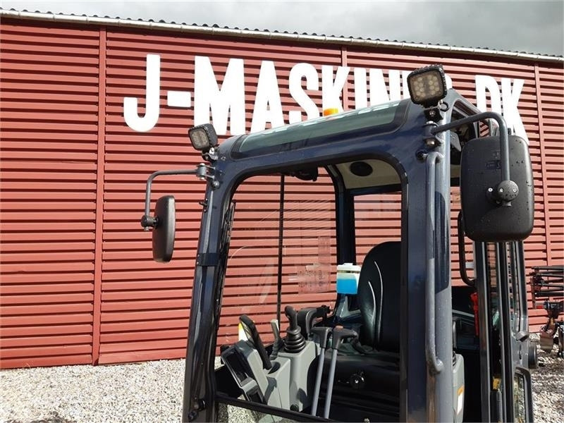 تأجير XCMG xe20e  XCMG xe20e: صور 7