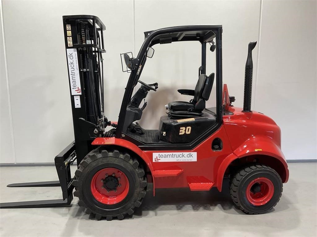 Hangcha CPCD30-XW43E-RT - شاحنات الطرق الوعرة: صور 3 Hangcha CPCD30-XW43E-RT - شاحنات الطرق الوعرة: صور 3