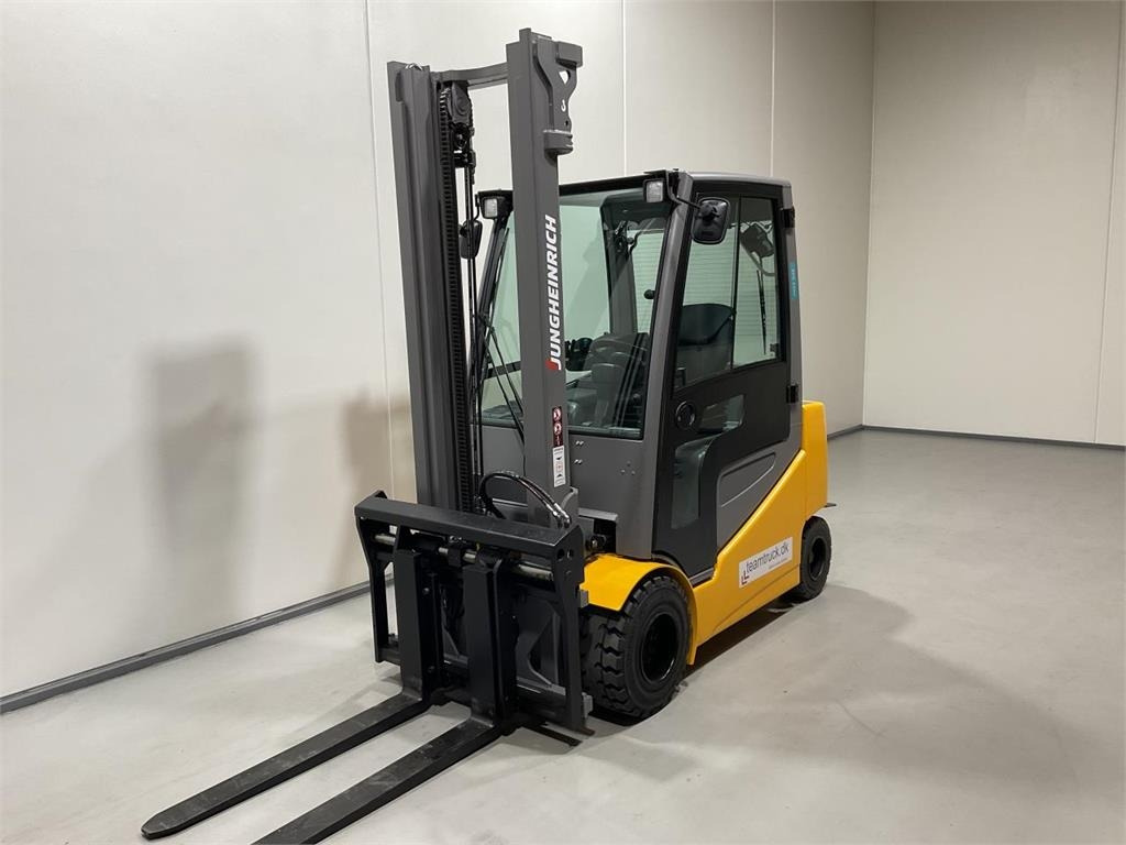 Jungheinrich EFG S30 - رافعة شوكية كهربائية: صور 4 Jungheinrich EFG S30 - رافعة شوكية كهربائية: صور 4