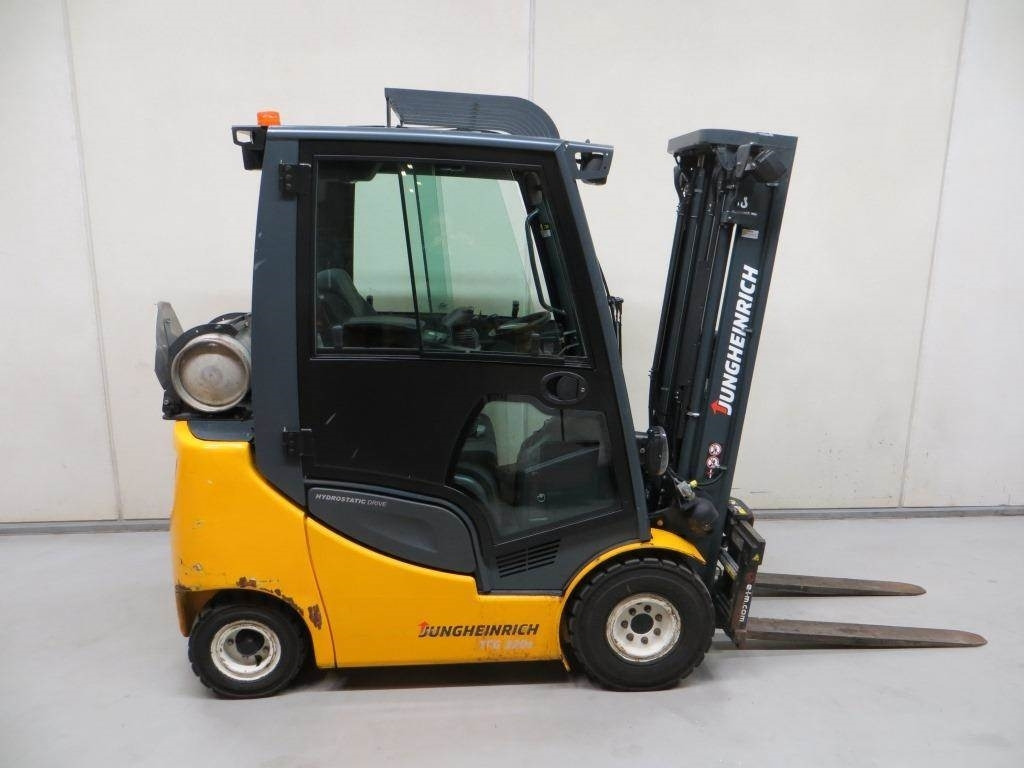 Jungheinrich TFG 320S - رافعة شوكية تعمل بالغاز: صور 1 Jungheinrich TFG 320S - رافعة شوكية تعمل بالغاز: صور 1