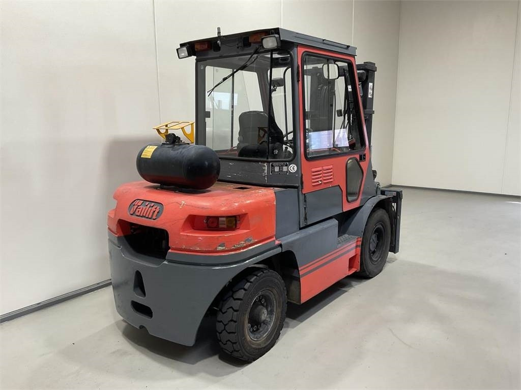 Tailift FG40 - رافعة شوكية تعمل بالغاز: صور 2 Tailift FG40 - رافعة شوكية تعمل بالغاز: صور 2