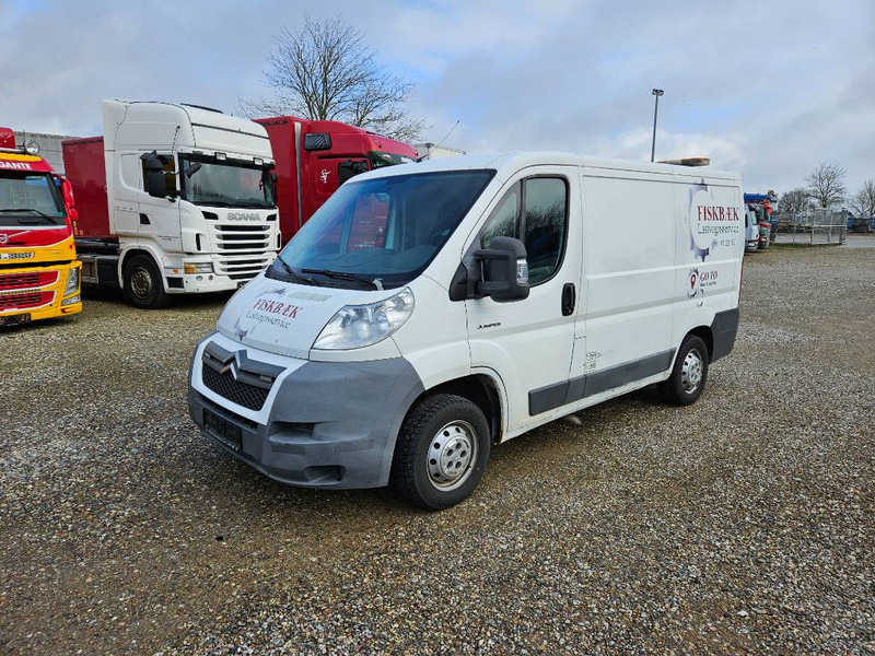 Citroën Jumper 33 2,2 HDi 120 Kassevogn L2H2 5d - فان المدمجة: صور 1 Citroën Jumper 33 2,2 HDi 120 Kassevogn L2H2 5d - فان المدمجة: صور 1