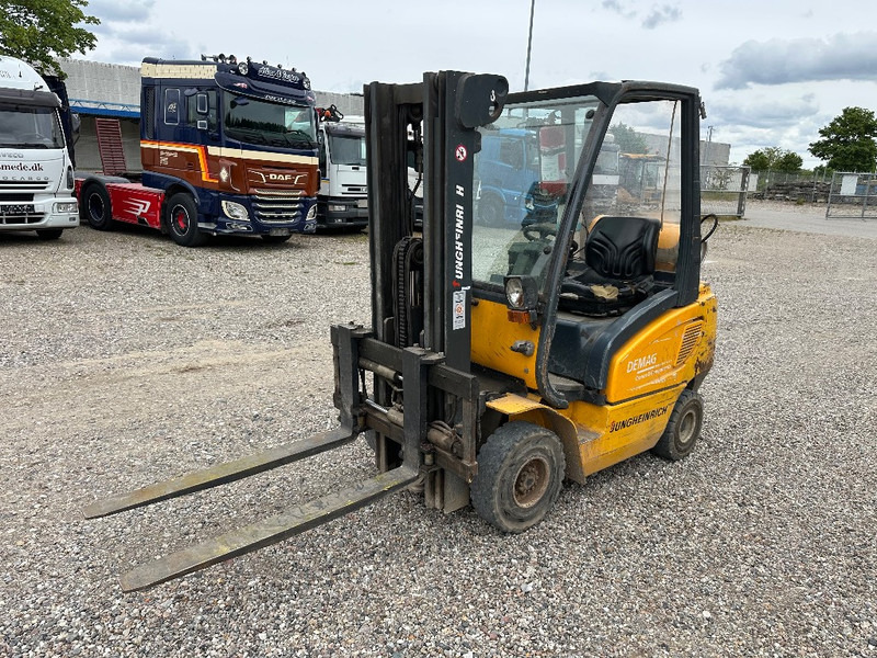 Jugenheinrich TFG 20-A Gas truck 2000kg - رافعة شوكية تعمل بالغاز: صور 1 Jugenheinrich TFG 20-A Gas truck 2000kg - رافعة شوكية تعمل بالغاز: صور 1