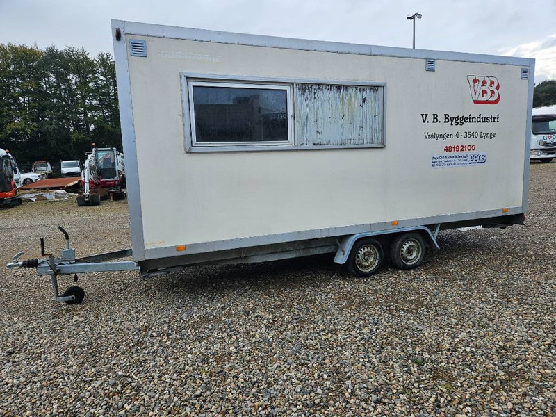 VA 1300 kg Toilet/Bad/omklædning/spiserum - بصندوق مغلق مقطورة: صور 2 VA 1300 kg Toilet/Bad/omklædning/spiserum - بصندوق مغلق مقطورة: صور 2