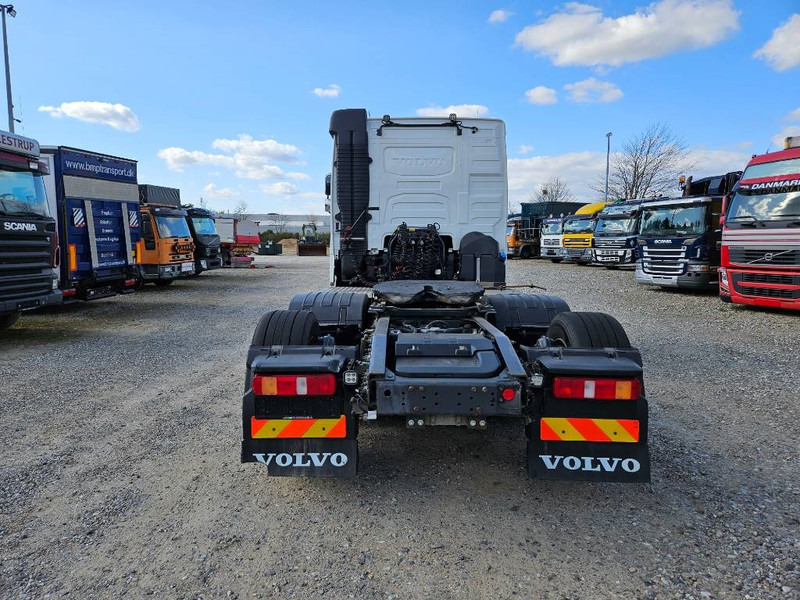 Volvo FH 500 // 6x2 // Hydraulic // ACC // - شاحنة جرار: صور 5 Volvo FH 500 // 6x2 // Hydraulic // ACC // - شاحنة جرار: صور 5